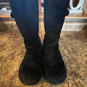 Ugg lined boots‎